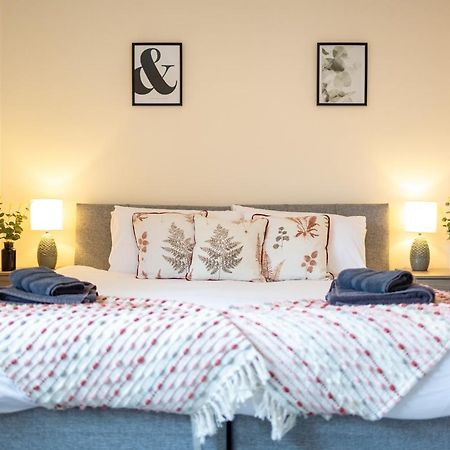 Adrian House, Near Hospital, Easy Parking + Garden Lejlighed Carlisle  Eksteriør billede